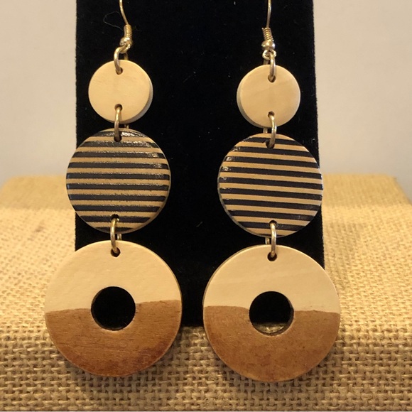 NWT Earrings by Plunder- dangle style with triple wood circles - Picture 4 of 9